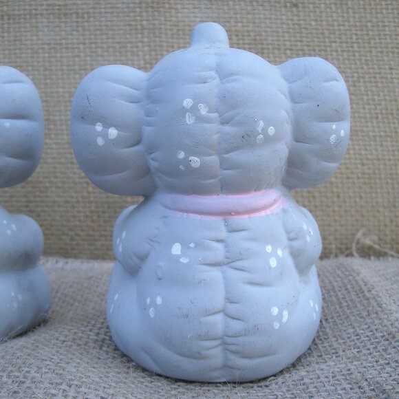 Vintage Toy Elephant Ceramic Salt & Pepper Shaker Set - Picture 12 of 16